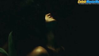 UNKNOWN NUDE/SEXY SCENE IN BERLIN ER