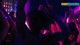 CHRIS ZYLKA AND KIT HARINGTON NUDE/SEXY SCENE IN THE DEATH & LIFE OF JOHN F. DONOVAN