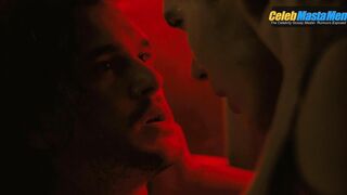 CHRIS ZYLKA AND KIT HARINGTON NUDE/SEXY SCENE IN THE DEATH & LIFE OF JOHN F. DONOVAN