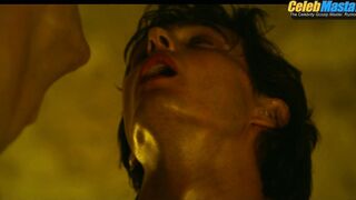 GUILLERMO LASHERAS AND JONNY GREEN NUDE/SEXY SCENE IN WHITE LINES