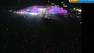 GAVIN ROSSDALE NUDE/SEXY SCREENSHOT 2 IN TRAINWRECK WOODSTOCK '99