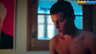 OMAR AYUSO AND ARON PIPER NUDE/SEXY SCREENSHOT 7 IN ELITE